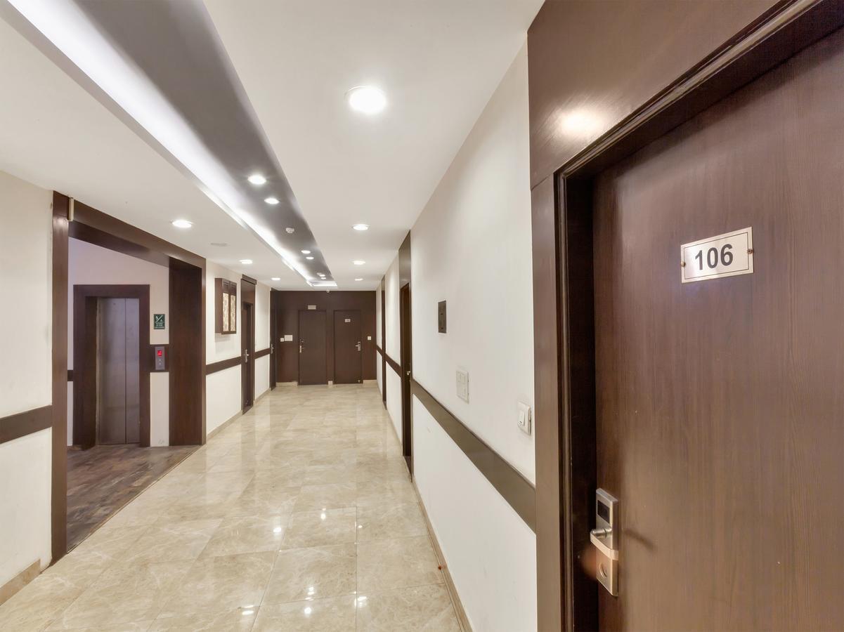 Oyo 9841 The Vivir 1 Hotel Noida Luaran gambar