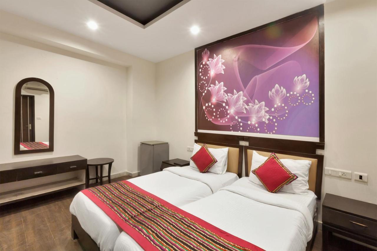 Oyo 9841 The Vivir 1 Hotel Noida Luaran gambar